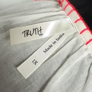 Truth NYC | Tops | Truth Nyc White Embroidered Peasant Blouse | Poshmark